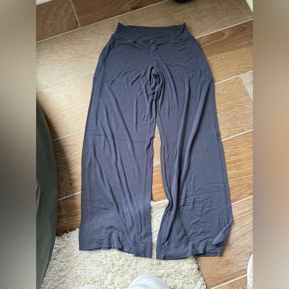 Athleta soft lounge pants (women’s)